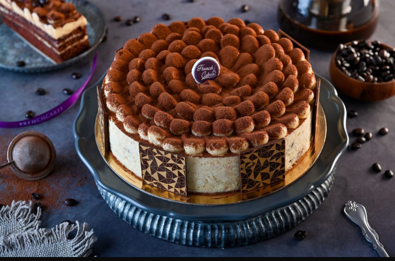 Tiramisu Cake